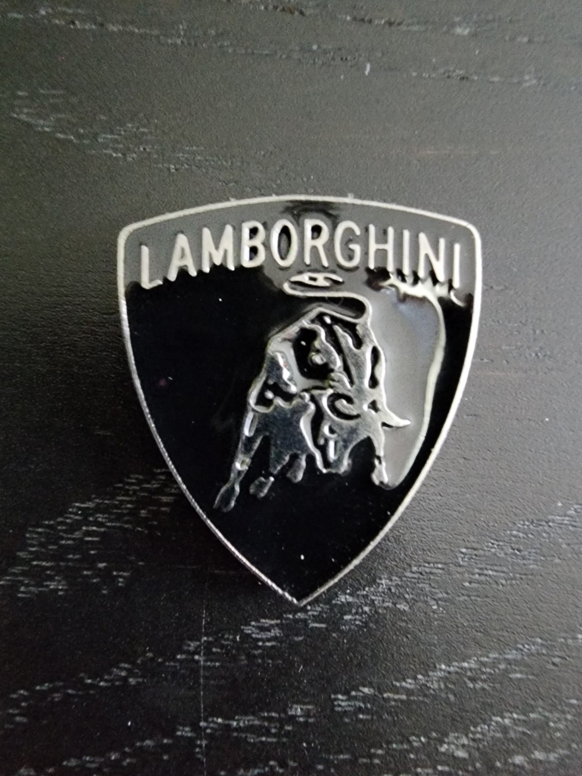Lamborghini Large Chrome Metal Bull Shield Emblem Logo Decal Lamborghini Large Chrome Metal Bull Shield Emblem Logo Decal