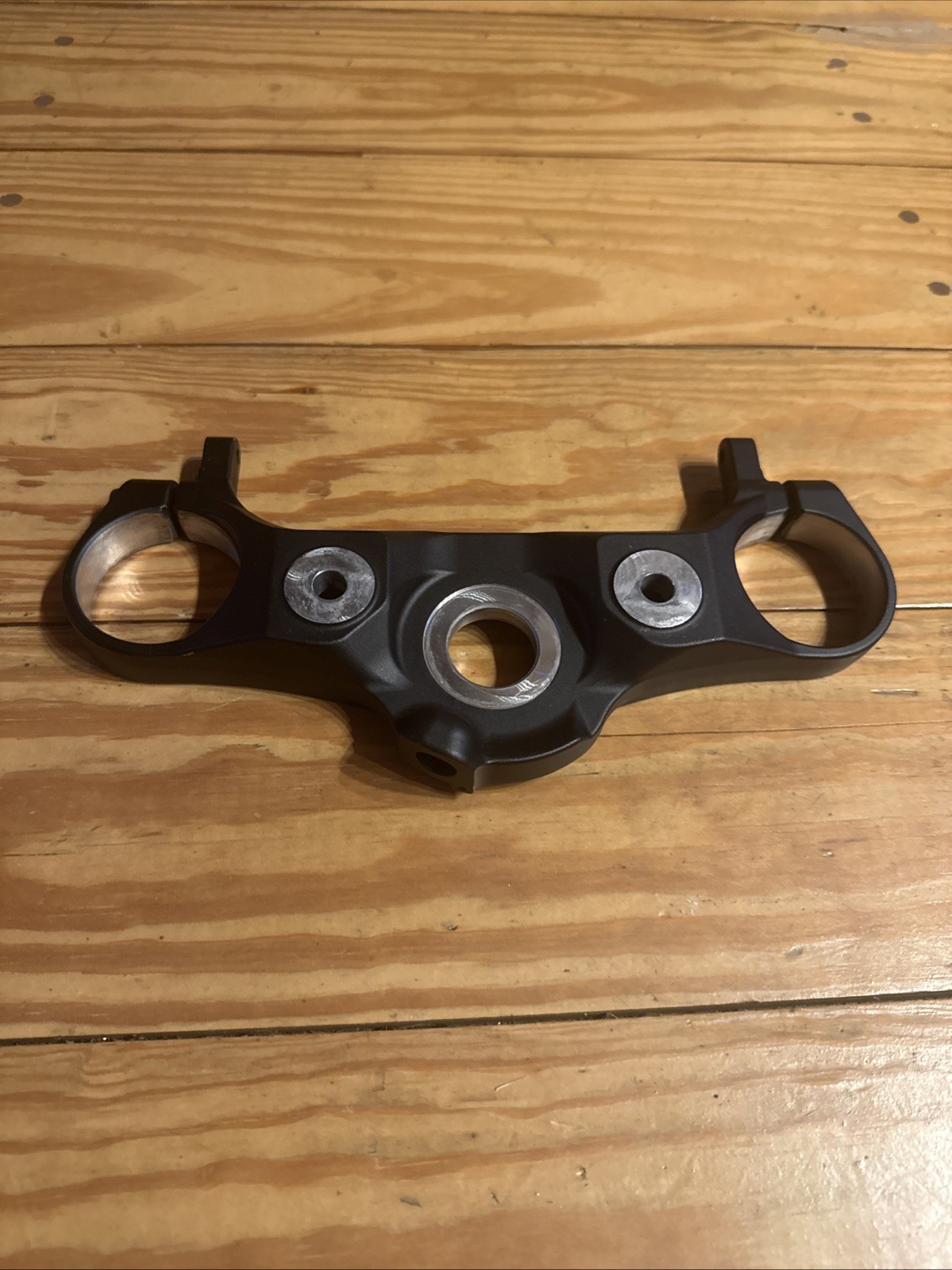 24-26 Yamaha MT-09 / SP Oem Triple Clamp TWISTED Top Uppertree
