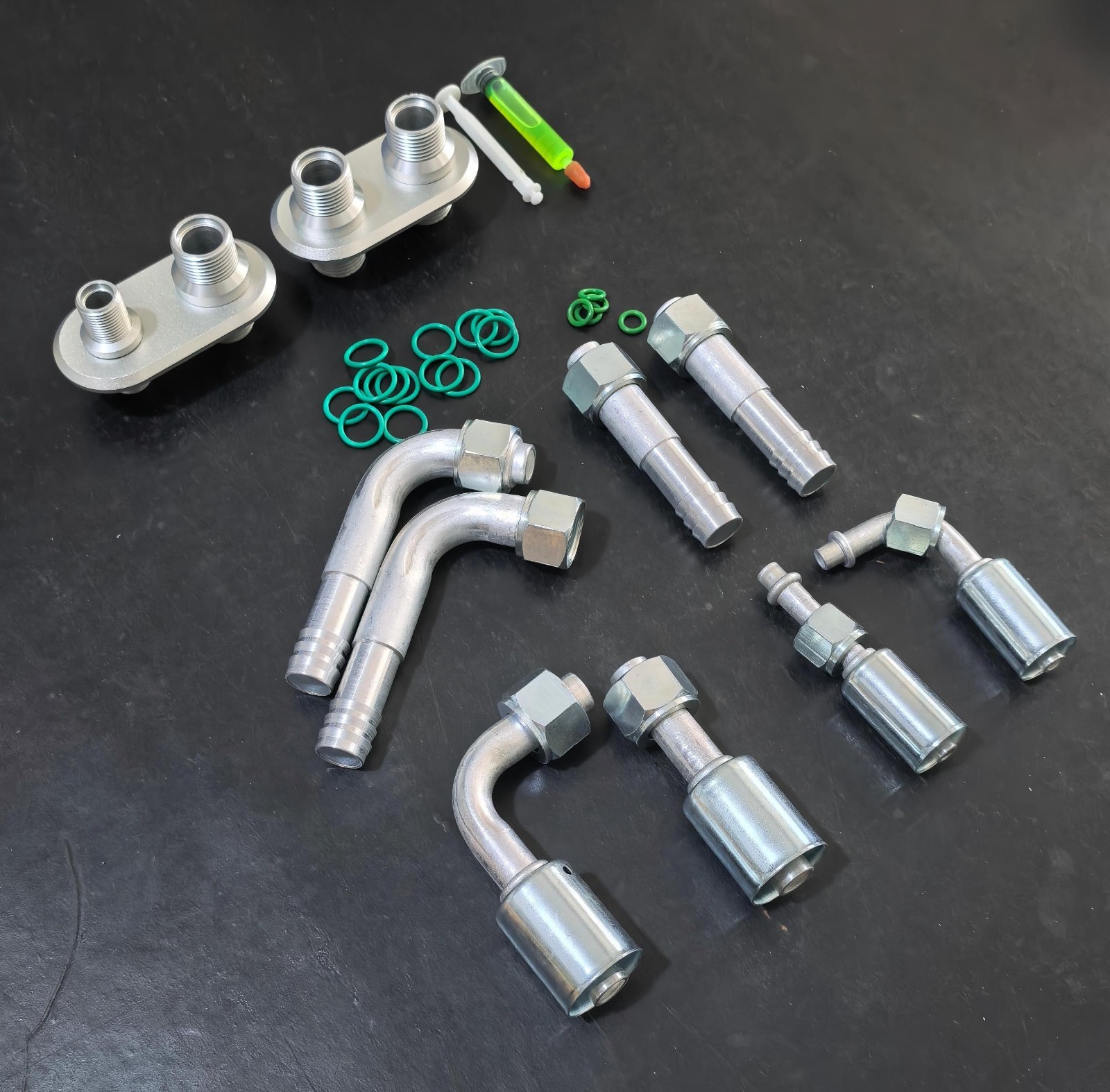 A/C & Heater Firewall Bulkhead & Fitting Kit 4 Port 2 Pieces for Std Hoses A/C & Heater Firewall Bulkhead & Fitting Kit 4 Port 2 Pieces for Std Hoses