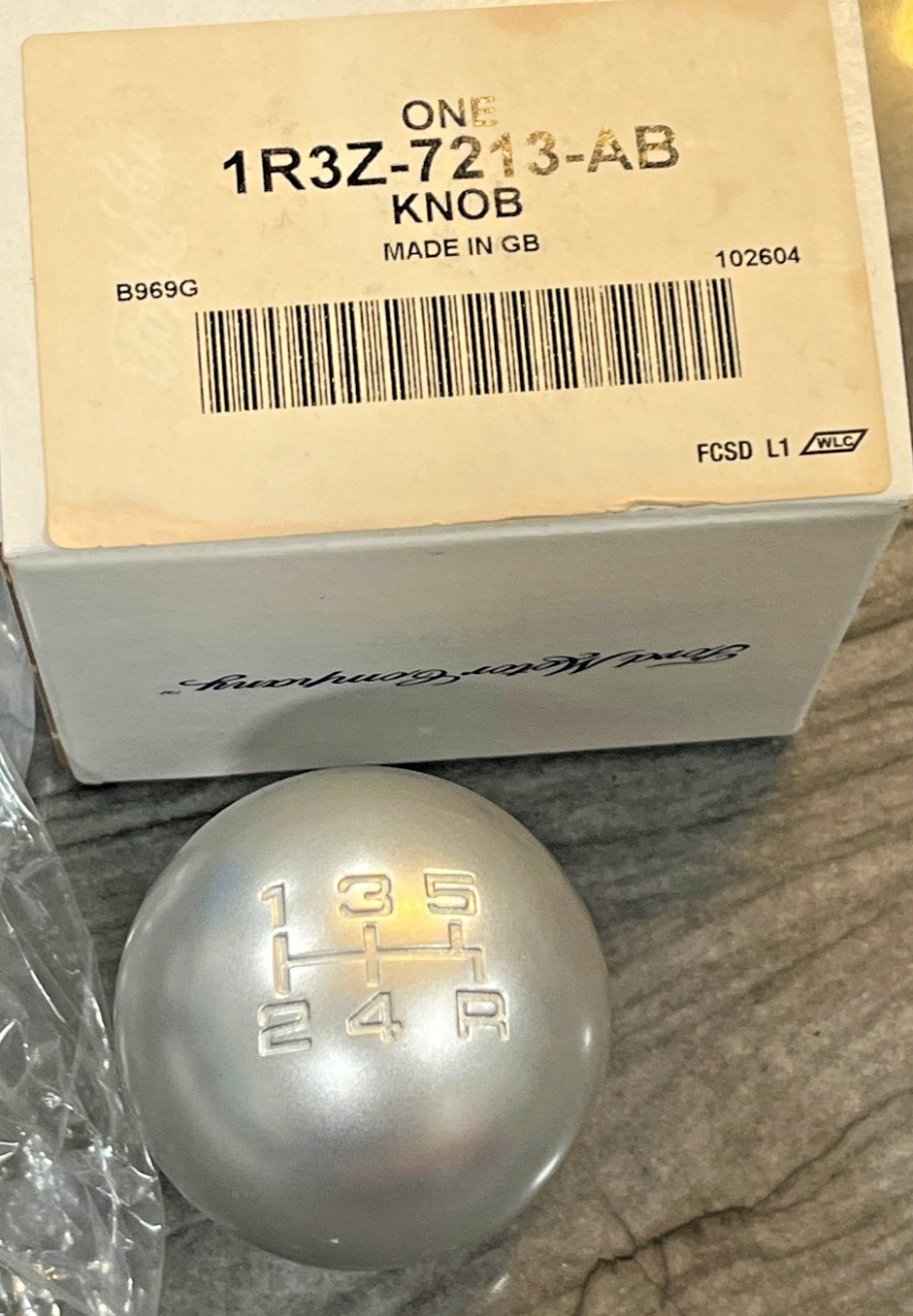 2001 Ford Mustang Bullitt & 2003-2004 Mach 1 Shifter Knob 5-Speed Manual OEM NOS