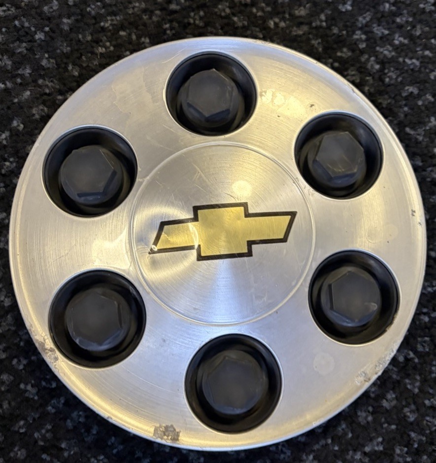 2007-2010 CHEVY SILVERADO 1500 17 INCH ALUMINUM WHEEL CENTER CAP #9596341