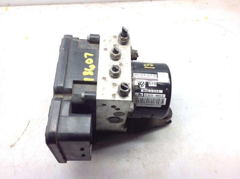 2013-2015 Volkswagen Passat ABS Anti-Lock Brake Pump Control Module Assembly OEM