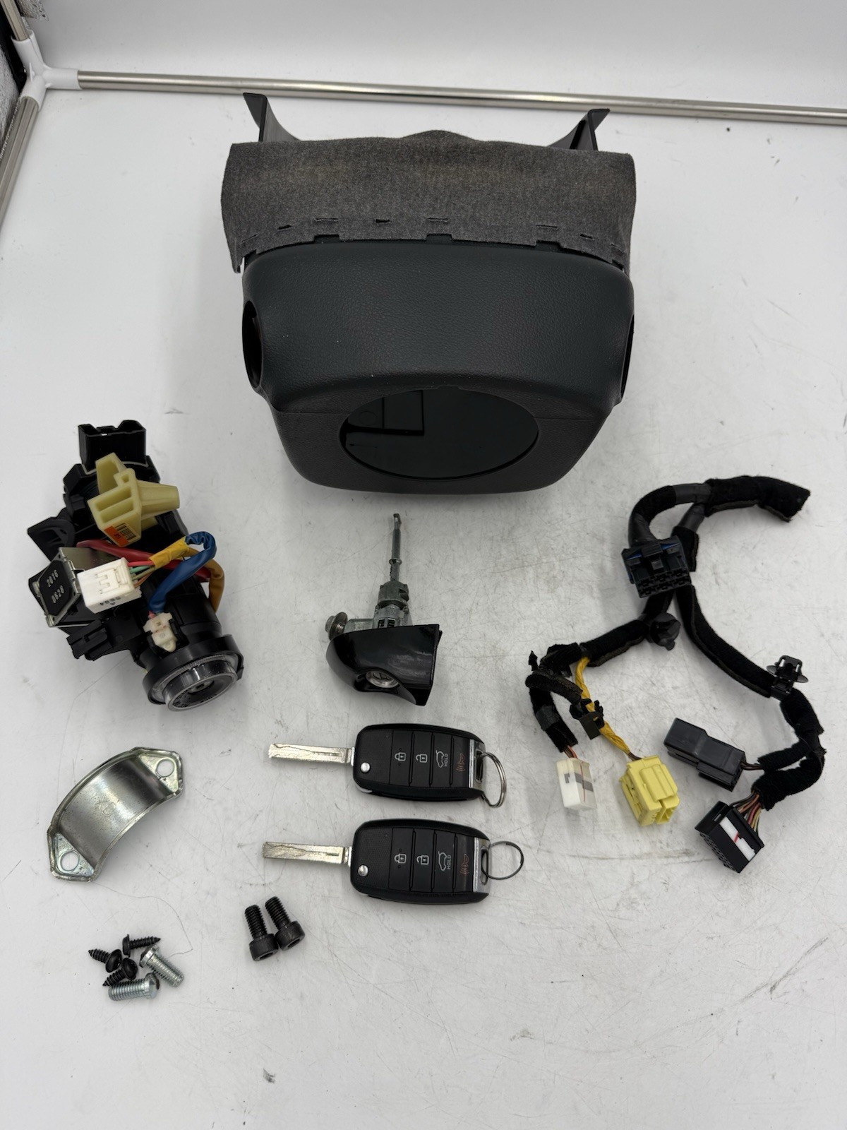 2017-2022 Kia Sportage Ignition Switch Lock Cylinder W/ Door Lock & Key Fobs OEM