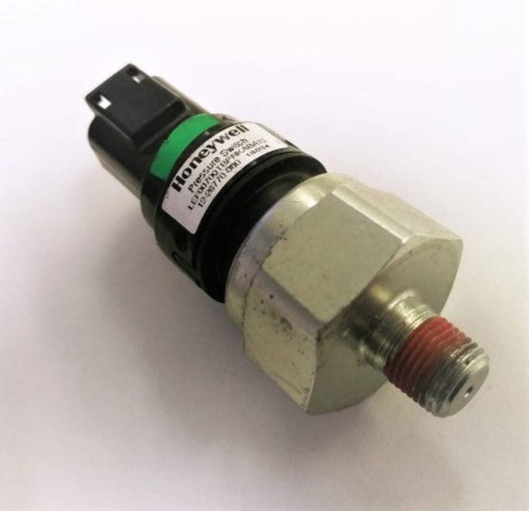 Used Freightliner Honeywell Pressure Switch - P/N 12-26770-000