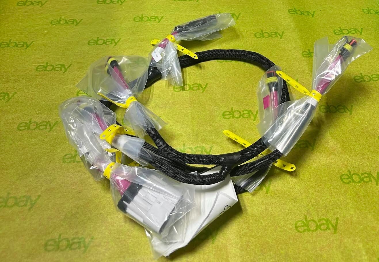 A92-6136-003 Genuine Paccar Harness-Tail Lights OEM-New A92-6136-003 Genuine Paccar Harness-Tail Lights OEM-New