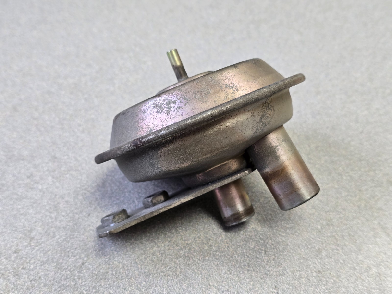 NICE USED ORIGINAL GENUINE PORSCHE 911 930 965 TURBO 924 928 VACUUM LIMIT VALVE