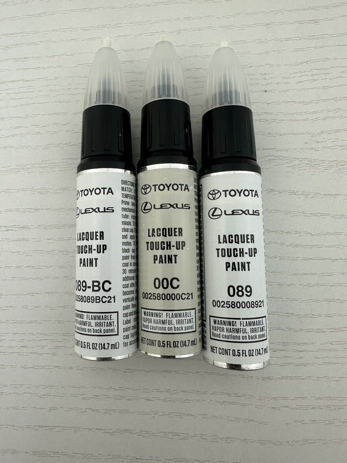 (3) Toyota Lexus Touch Up bottles 089 WIND CHILL PEARL & BASE COAT 089BC & Clear (3) Toyota Lexus Touch Up bottles 089 WIND CHILL PEARL & BASE COAT 089BC & Clear