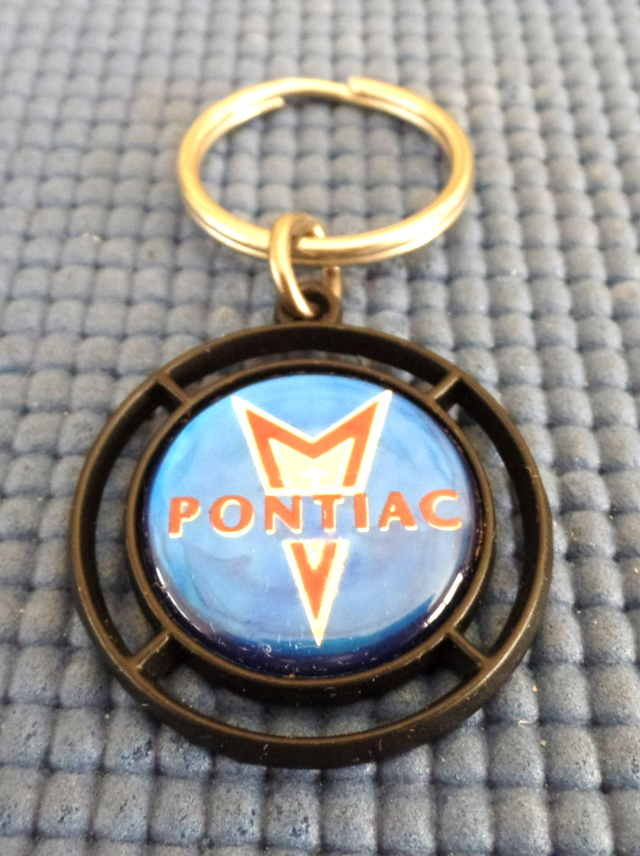 NEW Pontiac Vintage Metal Car Keychain B-E Industries USA NOS NEW Pontiac Vintage Metal Car Keychain B-E Industries USA NOS