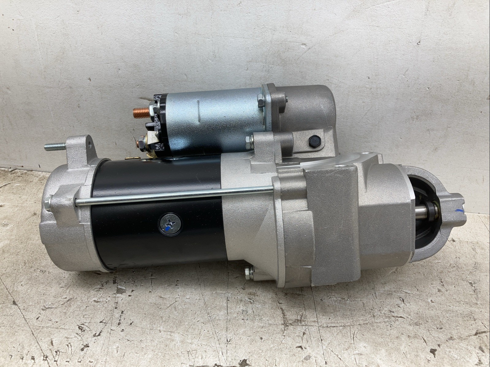 GM Starter 10465054 (New Old Stock) GM Starter 10465054 (New Old Stock)