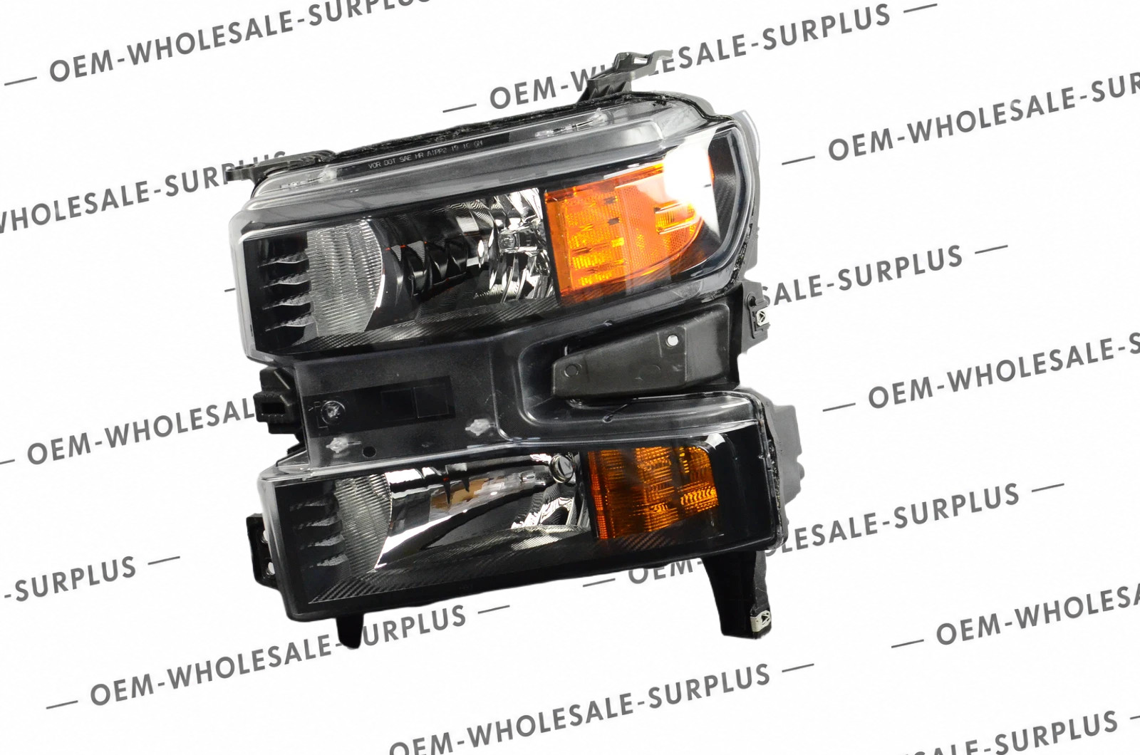 Genuine OEM 2019-2022 Chevrolet Silverado 1500 Halogen Left Headlight 84621848 Genuine OEM 2019-2022 Chevrolet Silverado 1500 Halogen Left Headlight 84621848