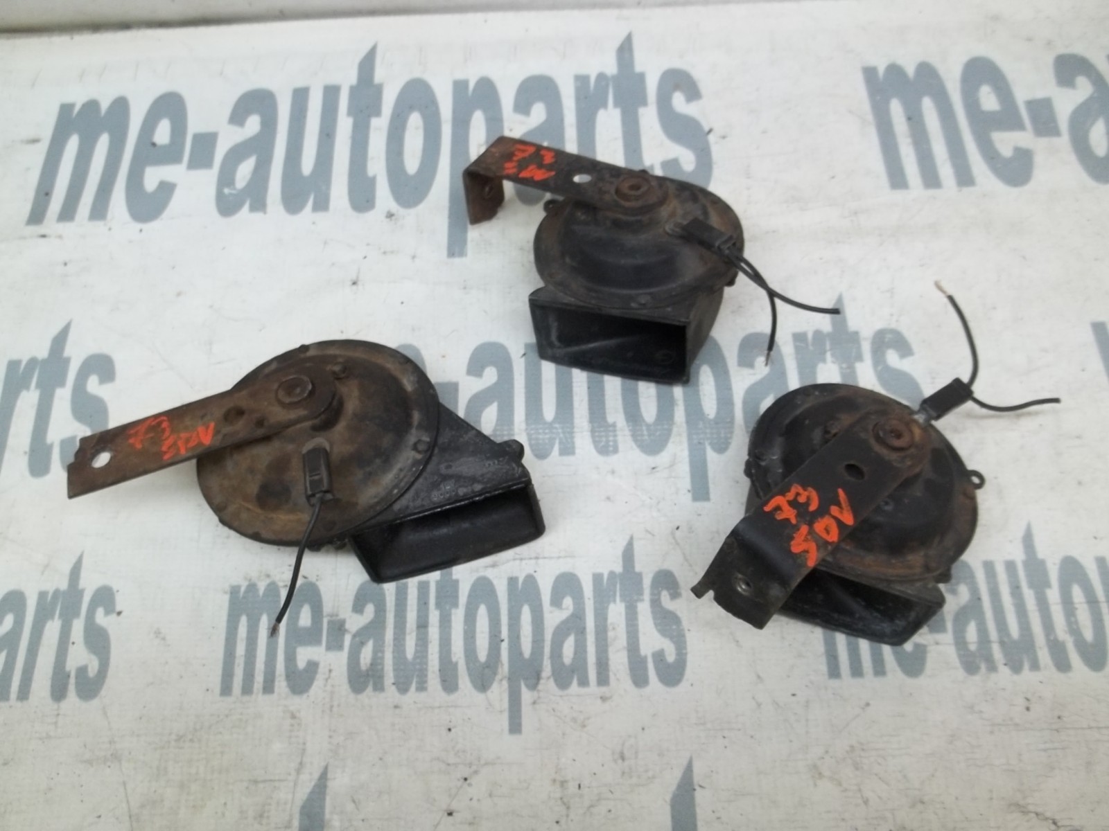 1970s GM Cadillac Deville Fleetwood Eldorado Set of Three OEM Horns