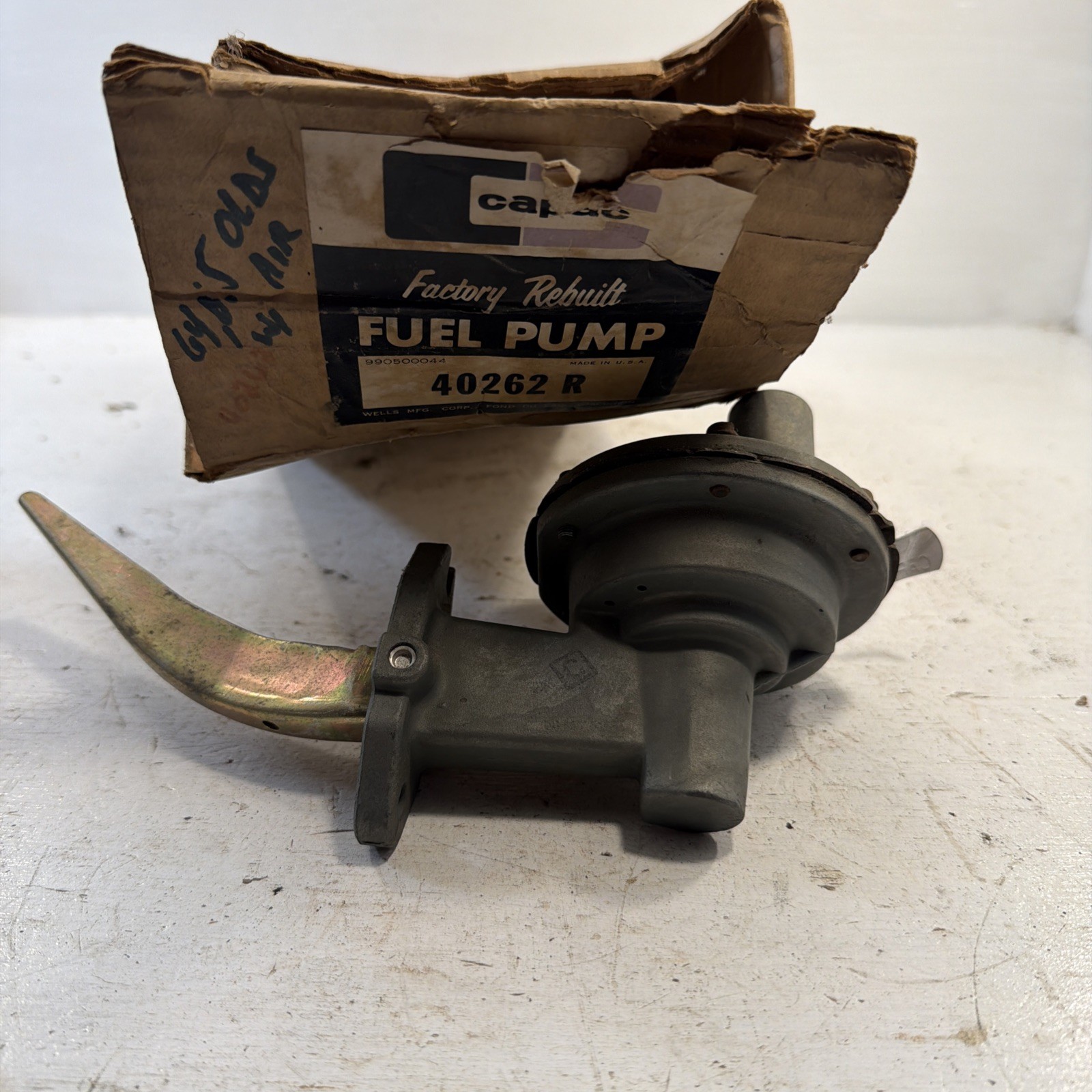 OEM NOS GM Factory Rebuilt Capac Fuel Pump 40262R 1964-64 Old 88 98 W/400 425 V8 OEM NOS GM Factory Rebuilt Capac Fuel Pump 40262R 1964-64 Old 88 98 W/400 425 V8