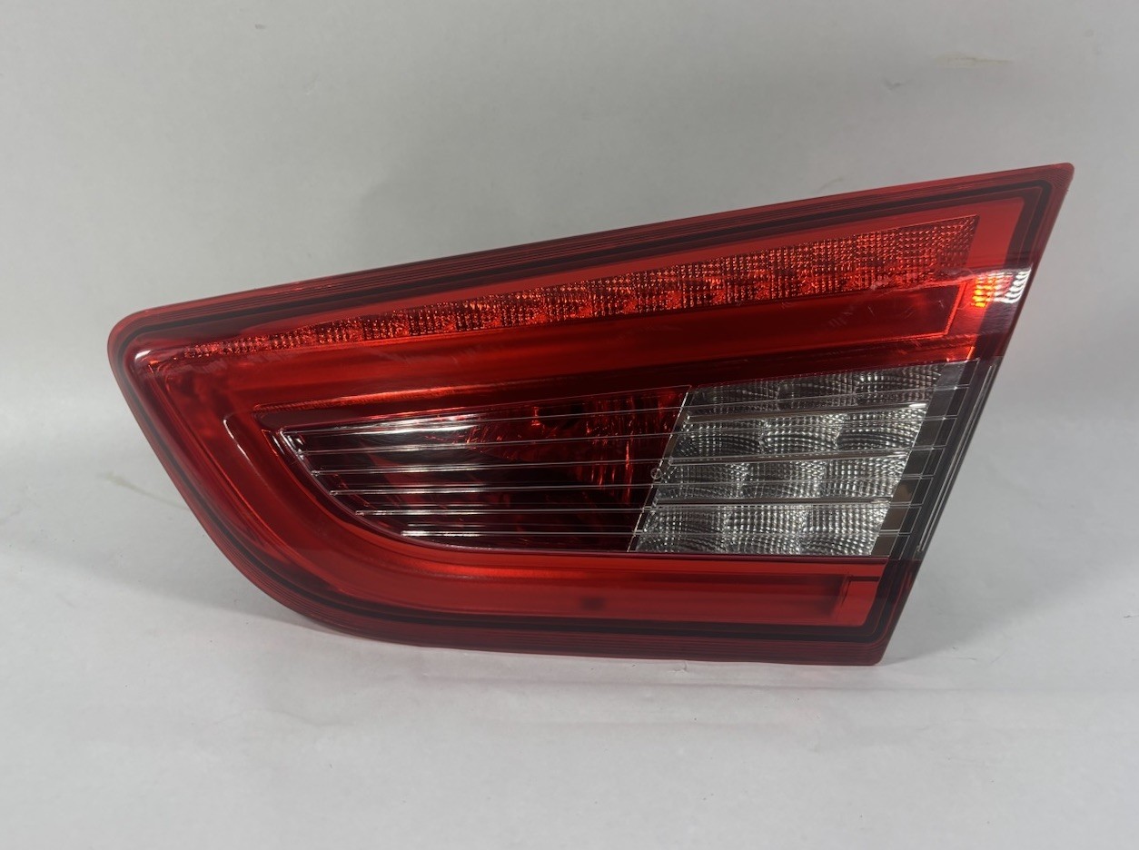 2014-2020 Maserati Ghibli Rear Right Side Inner Taillight Light Lamp OEM 2014-2020 Maserati Ghibli Rear Right Side Inner Taillight Light Lamp OEM