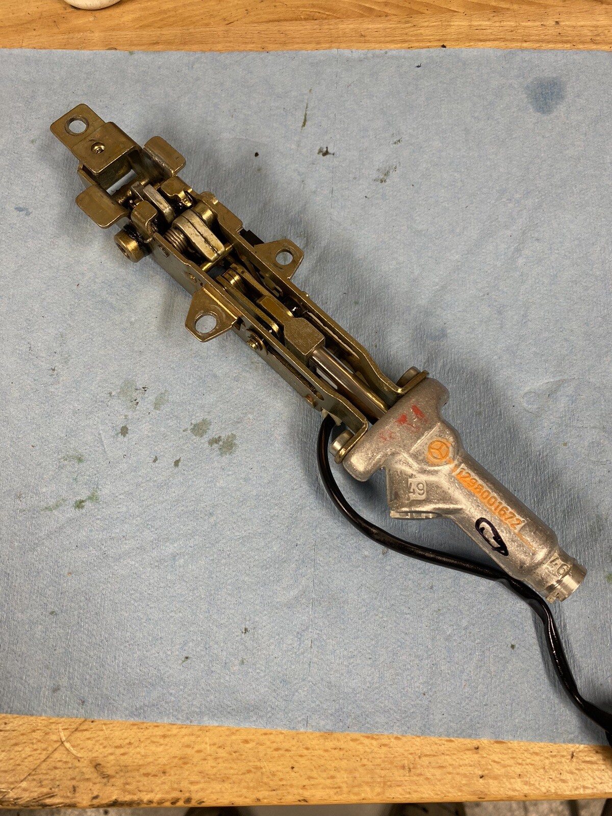REBUILT 90-02 Mercedes R129 SL Hydraulic Front Lock Cylinder 1298001672