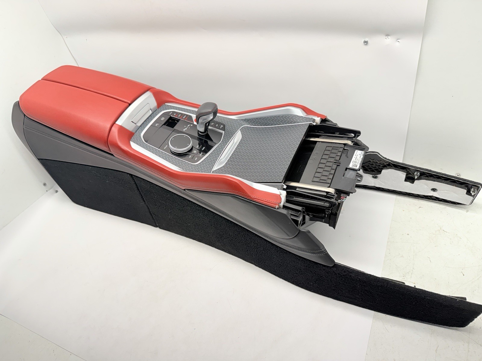 2020-2023 BMW X6M F96 Center Floor Console Transmission Shift Shifter Complete 2020-2023 BMW X6M F96 Center Floor Console Transmission Shift Shifter Complete