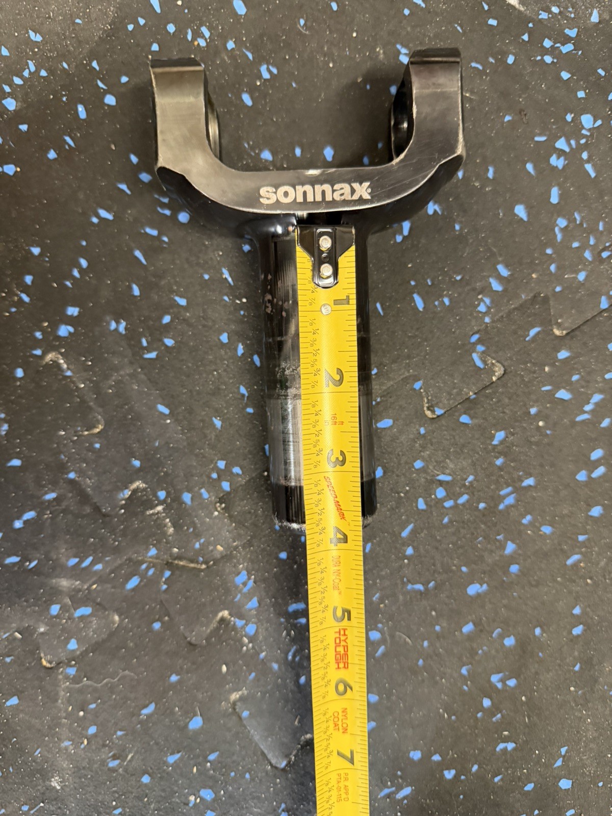 Used Sonnax Slip Yoke Powerglide, TH 350,     4L60-E, with 27-tooth spline