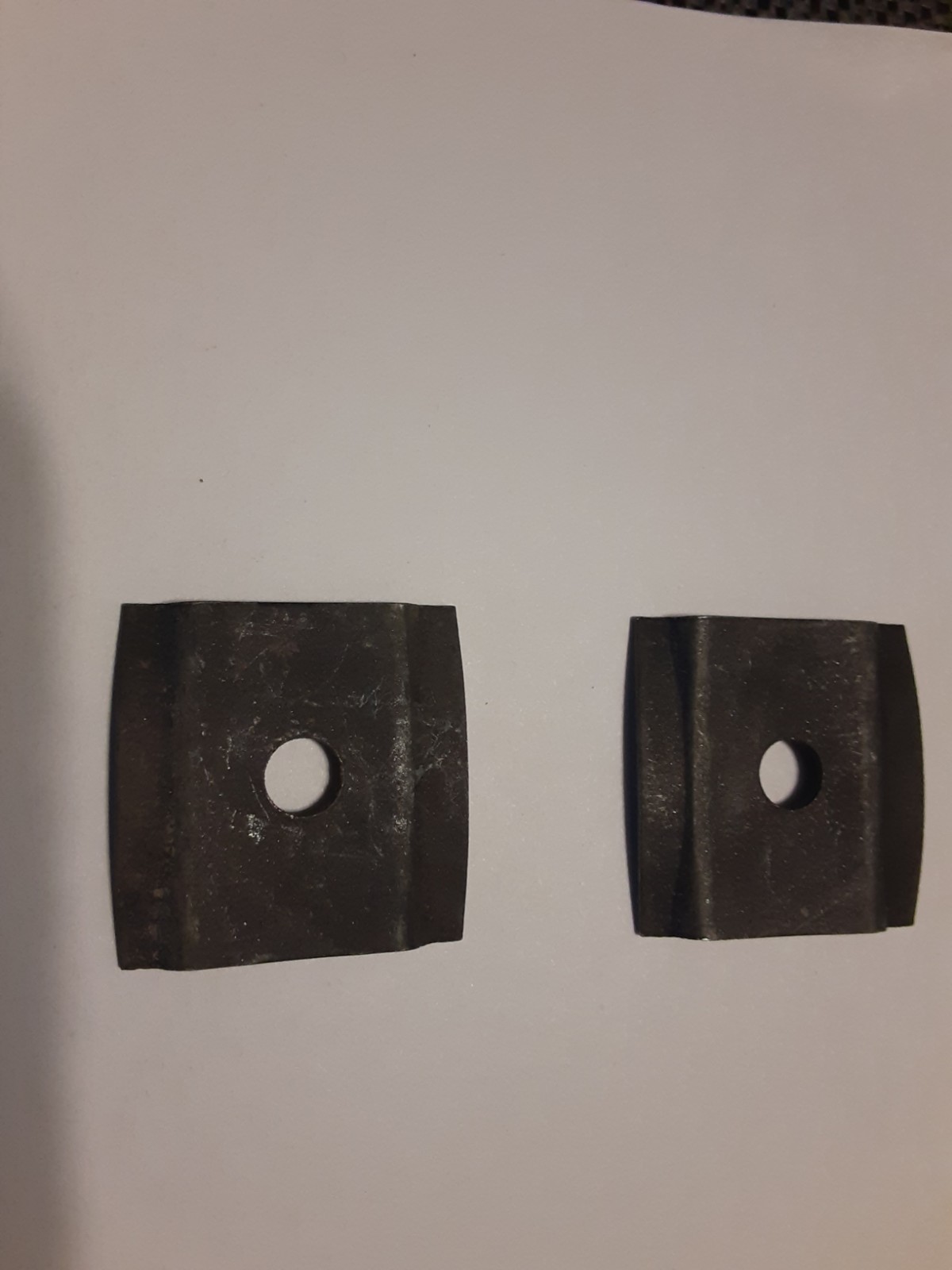 1953-54 Chevrolet Belair 4dr. NOS 1/4 panel Molding clips-4601265