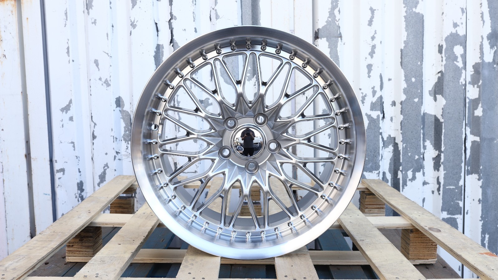 Set of 19 inch Work VSXV Hyper Black JDM Style Wheels Rims 19x9.5/10.5 5x114.3 Set of 19 inch Work VSXV Hyper Black JDM Style Wheels Rims 19x9.5/10.5 5x114.3