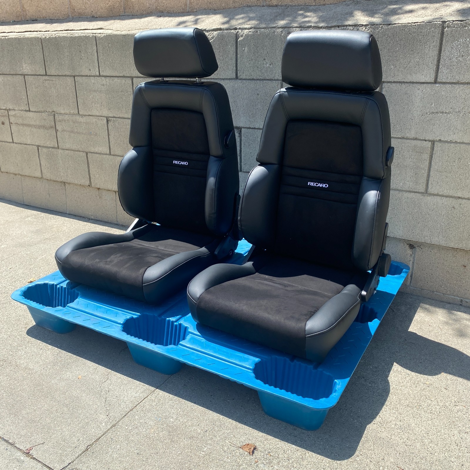 Recaro Expert Style Recliner Black Leather + Suede Bucket Seats New Set 2PC