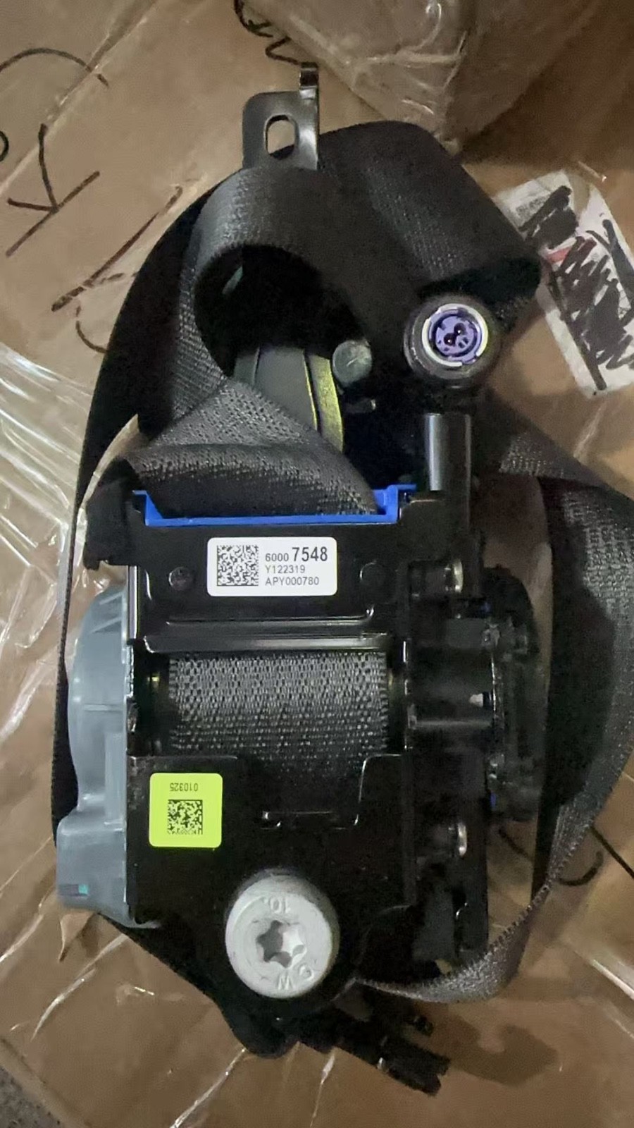 2024-27 CHEVROLET TRAX ENVISTA FRONT LEFT DRIVER SEAT BELT RETRACTOR NEW OEM GM