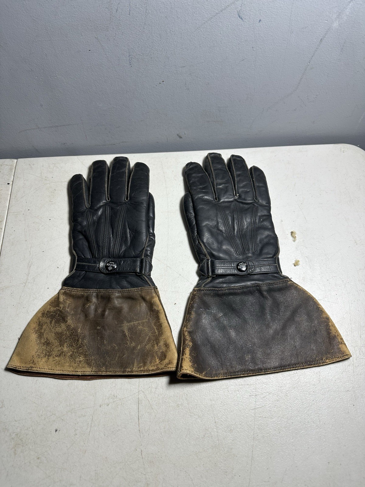VINTAGE 20s  EARLY HANSEN USA  MOTORCYCLE LEATHER RIDING GLOVES Size 10