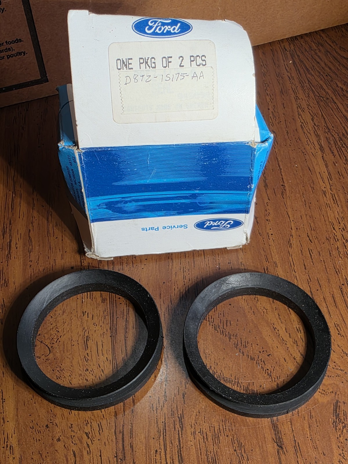 NOS OEM FORD FRONT INNER BEARING SEALS 1978-1996 DANA 44 DANA 50 F100 250 BRONCO NOS OEM FORD FRONT INNER BEARING SEALS 1978-1996 DANA 44 DANA 50 F100 250 BRONCO