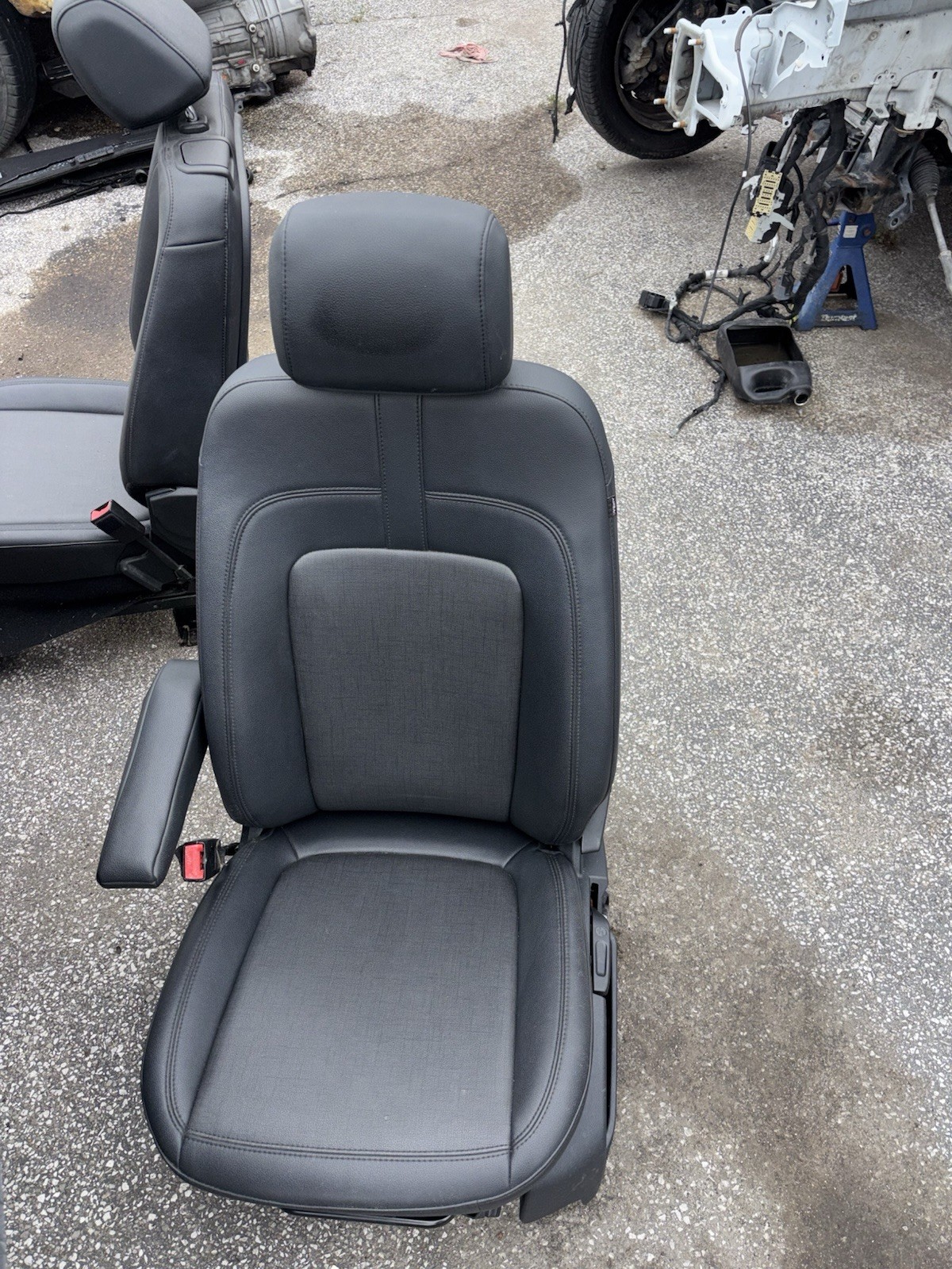 2019-2023 Ford Transit Connect Seat
