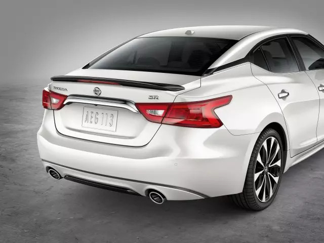 Genuine Nissan Sport Rear Spoiler T99J1-4RA7B
