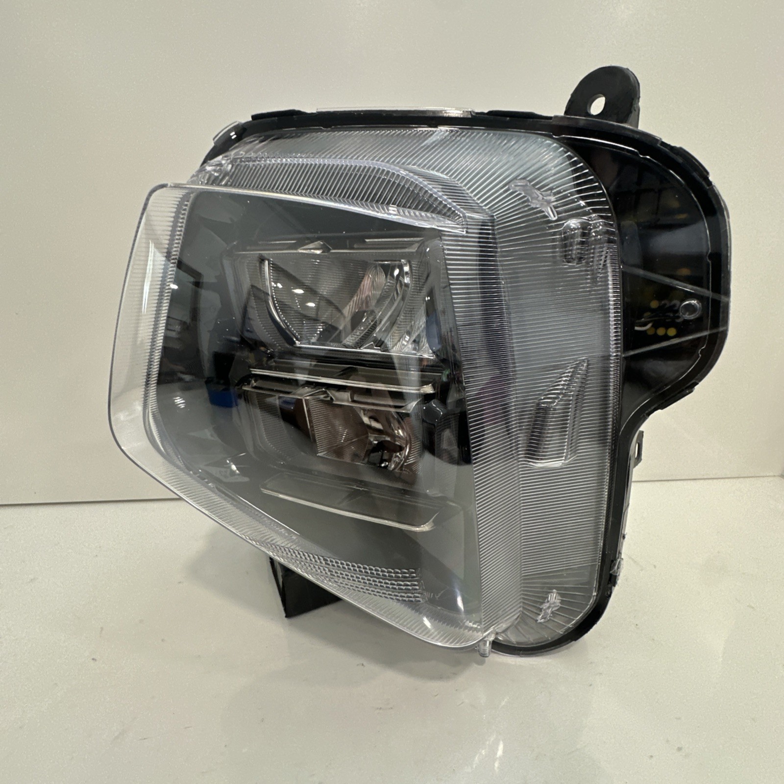 Fits 2022 - 2024 Hyundai Tucson Driver Left LH Reflector LED Headlight TYC