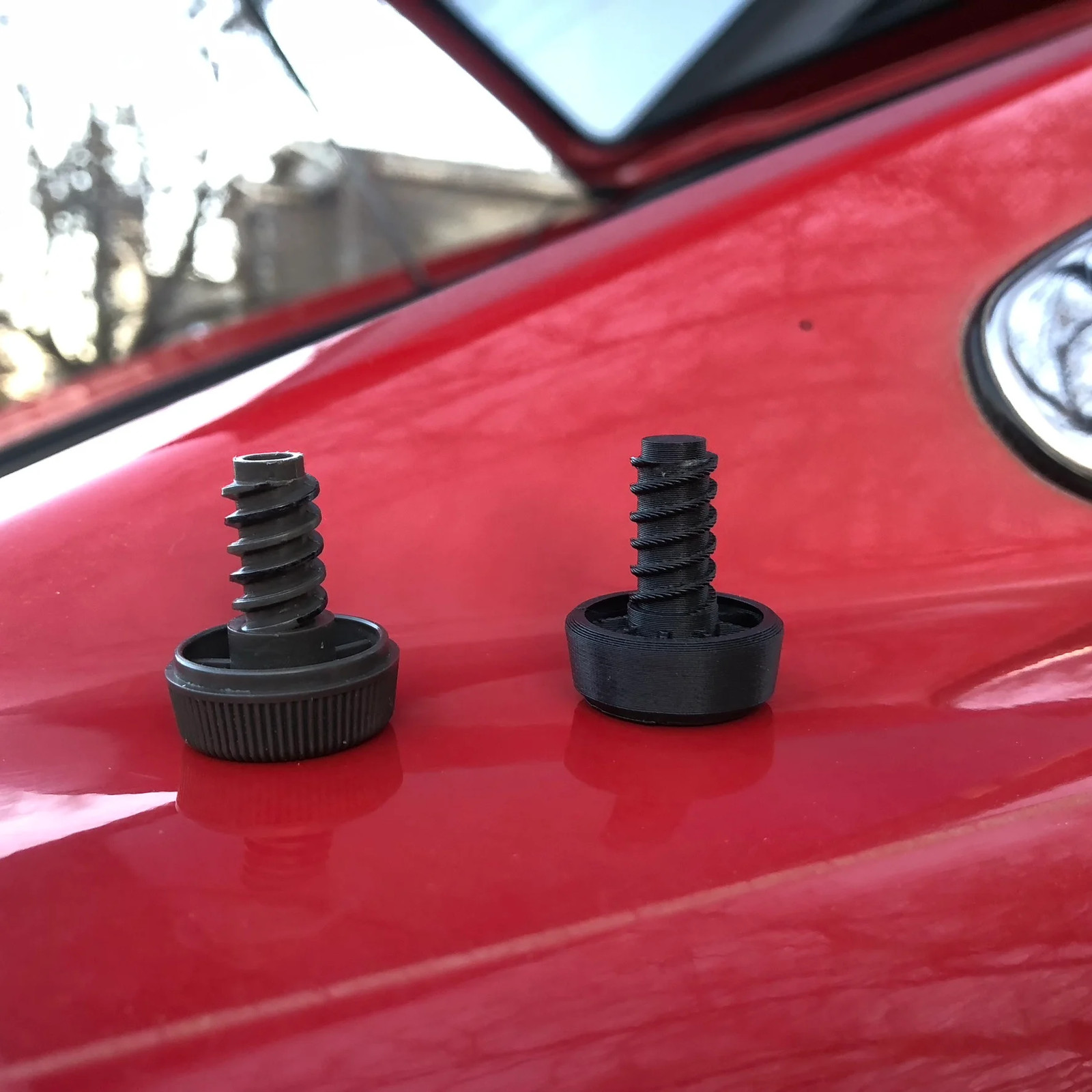 1984-1986 Nissan 300ZX Z31 Spare Tire and Right Rear Taillight Panel Thumb Screw