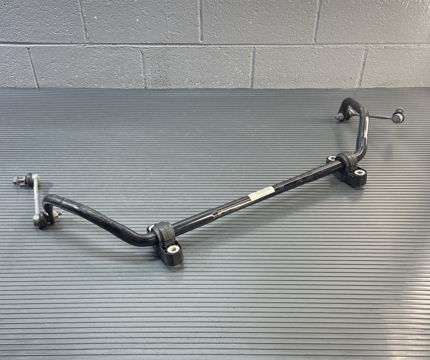 2019-2025 BMW M5 F90 Stabilizer Front Anti Roll Bar Suspension w/ Links OEM