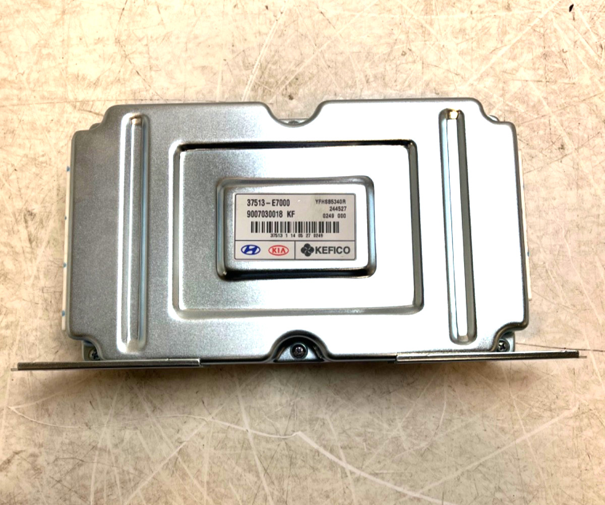 Hyundai Sonata Kia Optima Hybrid 2013-2015 BMS 37513-E7000 Battery Management