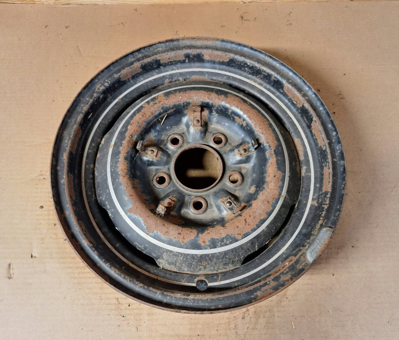 GM Chevy 15 x 5 Inch 5x4.75 Steel Wheel