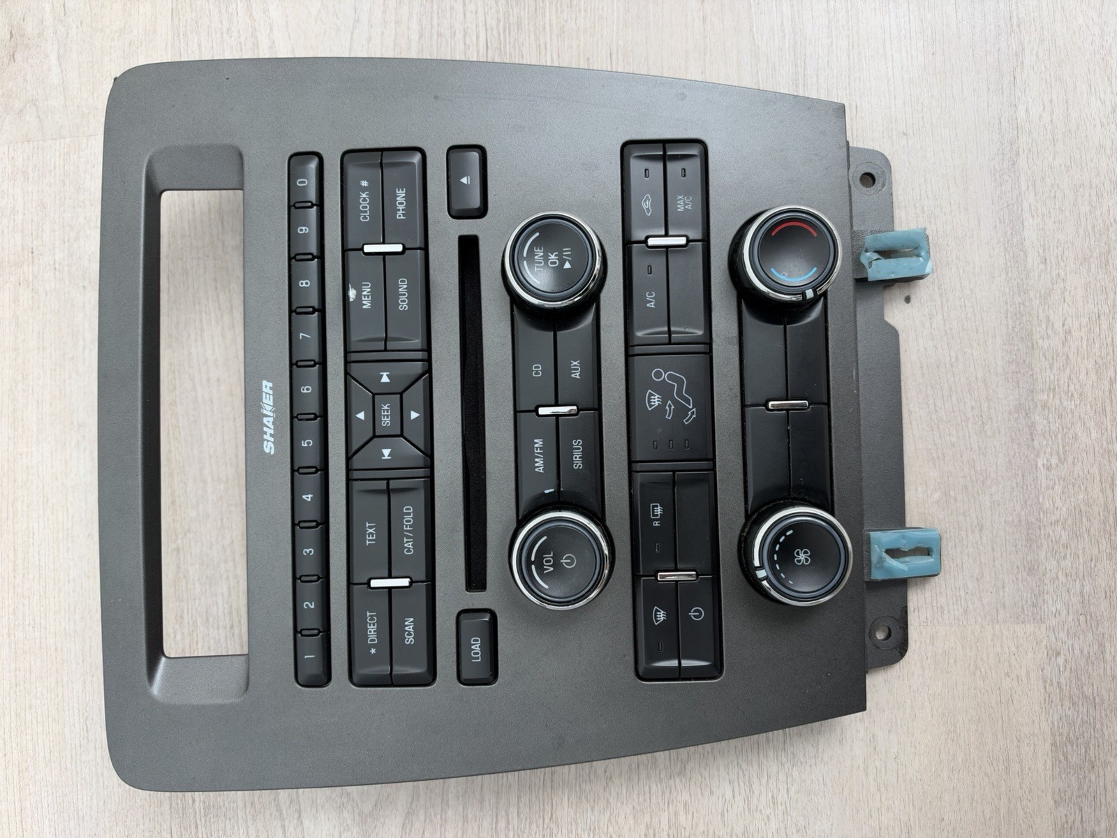 Ford Mustang 2010-2014 Genuine Radio Stereo CD Player