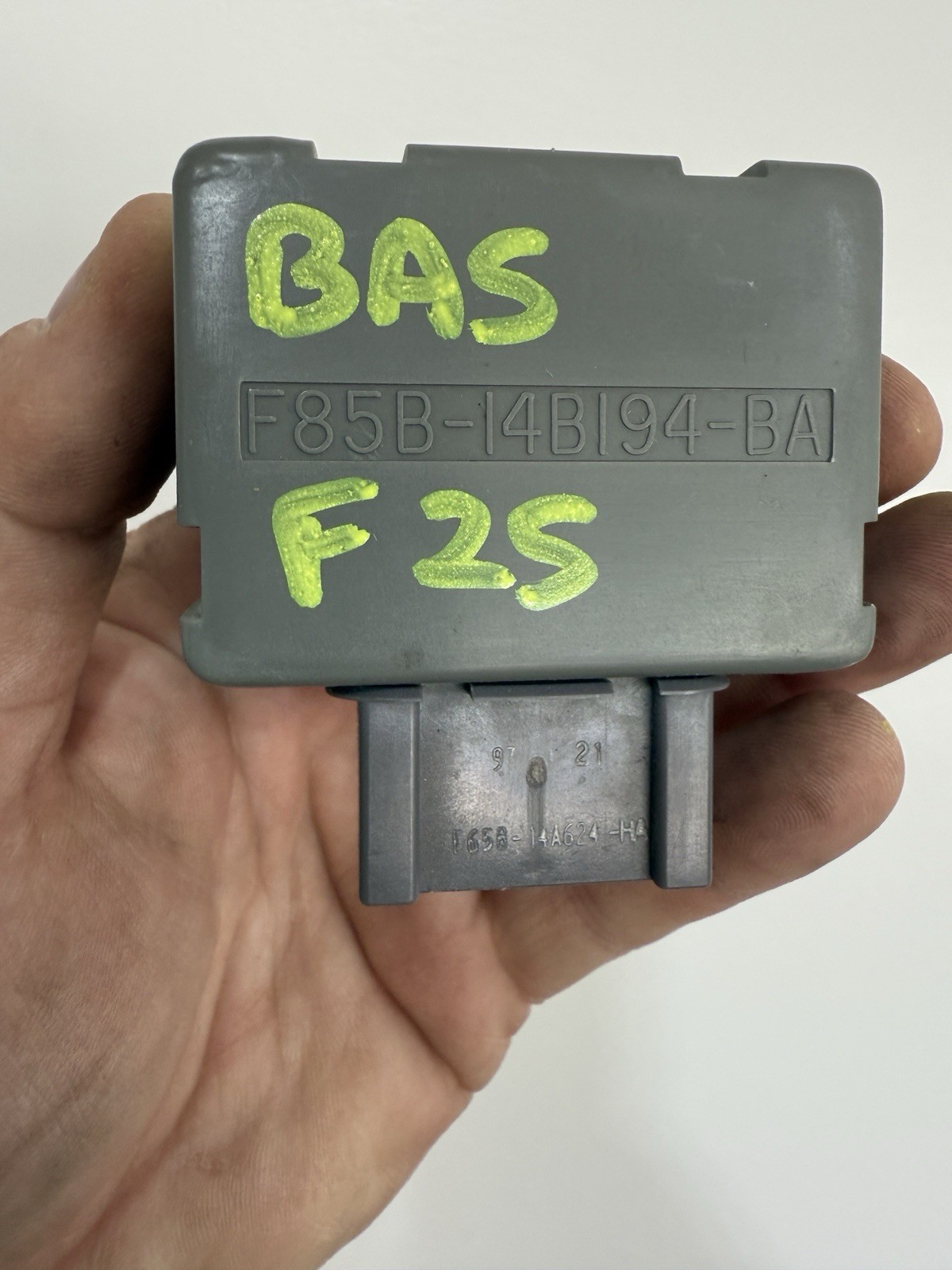 F85B-14B194-BA Ford Expedition 4x4 Transfer Case Relay Computer Module 1998 98