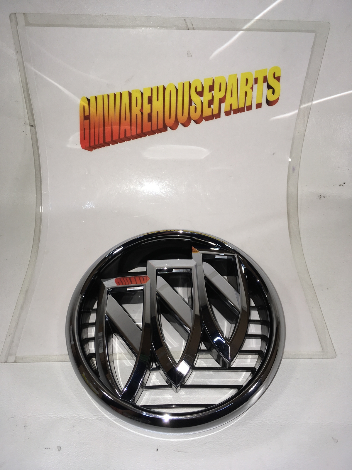 2014-2016 BUICK LACROSSE CHROME GRILLE EMBLEM 