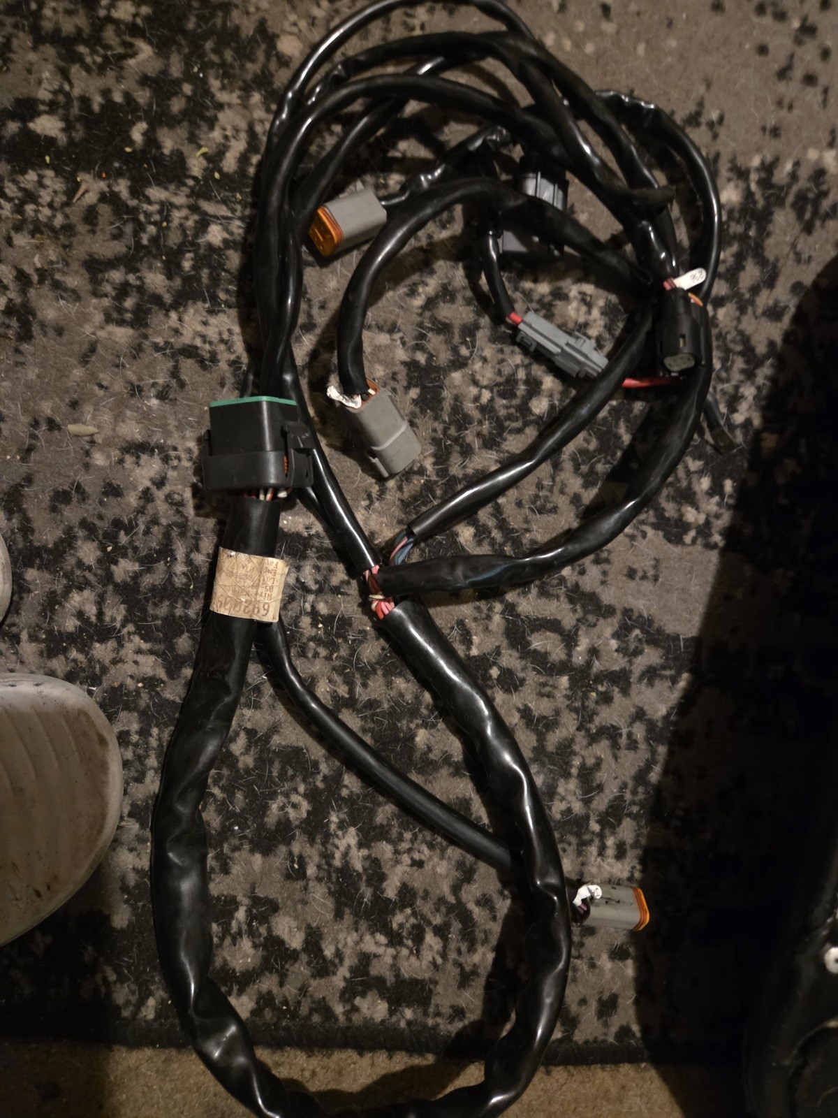 Genuine OEM Harley-Davidson Main Interface / EFI Sub-Harness — Part 69200158**