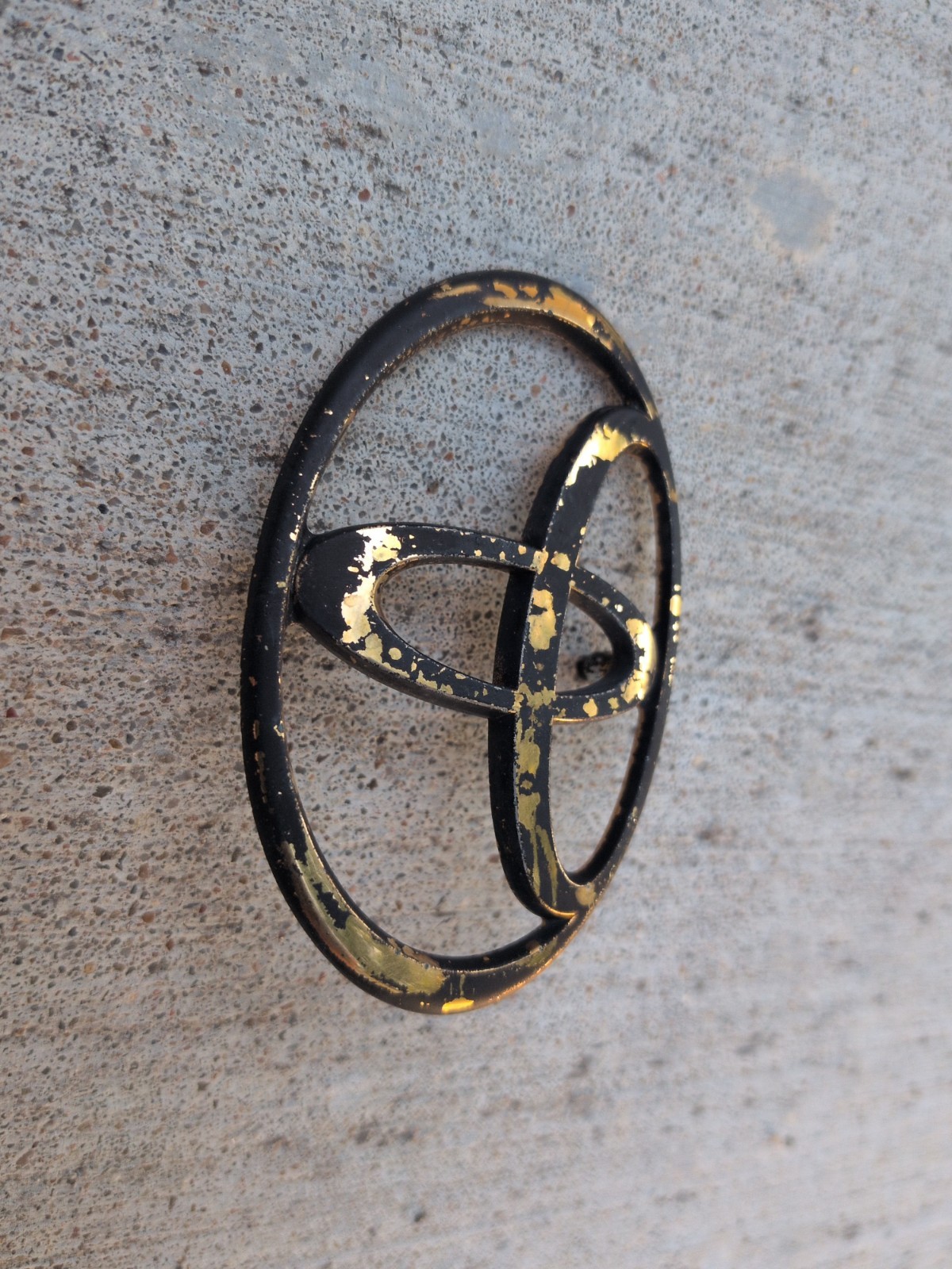 96-02 Toyota 4Runner Rear Liftgate Trunk Emblem Badge Logo OEM Gold