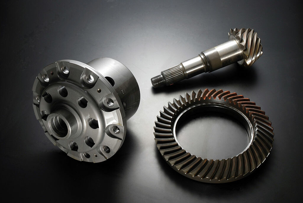 Tomei LSD 2.0 Way With 3.9:1 Final Gear Set For 2003-08 Nissan 350Z / G35 w/Open