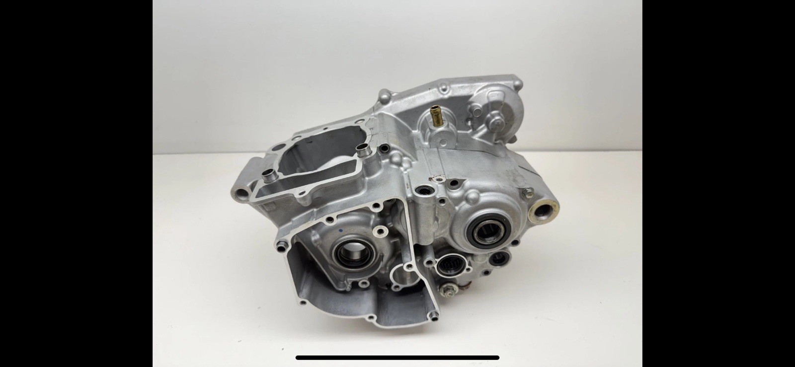 2014 RmZ 250 Left And Right Engine Cases 2014 RmZ 250 Left And Right Engine Cases