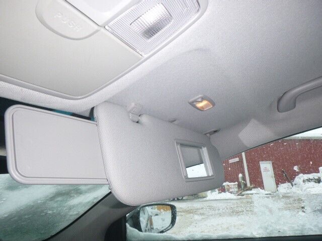 Used Right Sun Visor fits: 2013 Hyundai Elantra Sdn w/roof illuminated w/o sunro