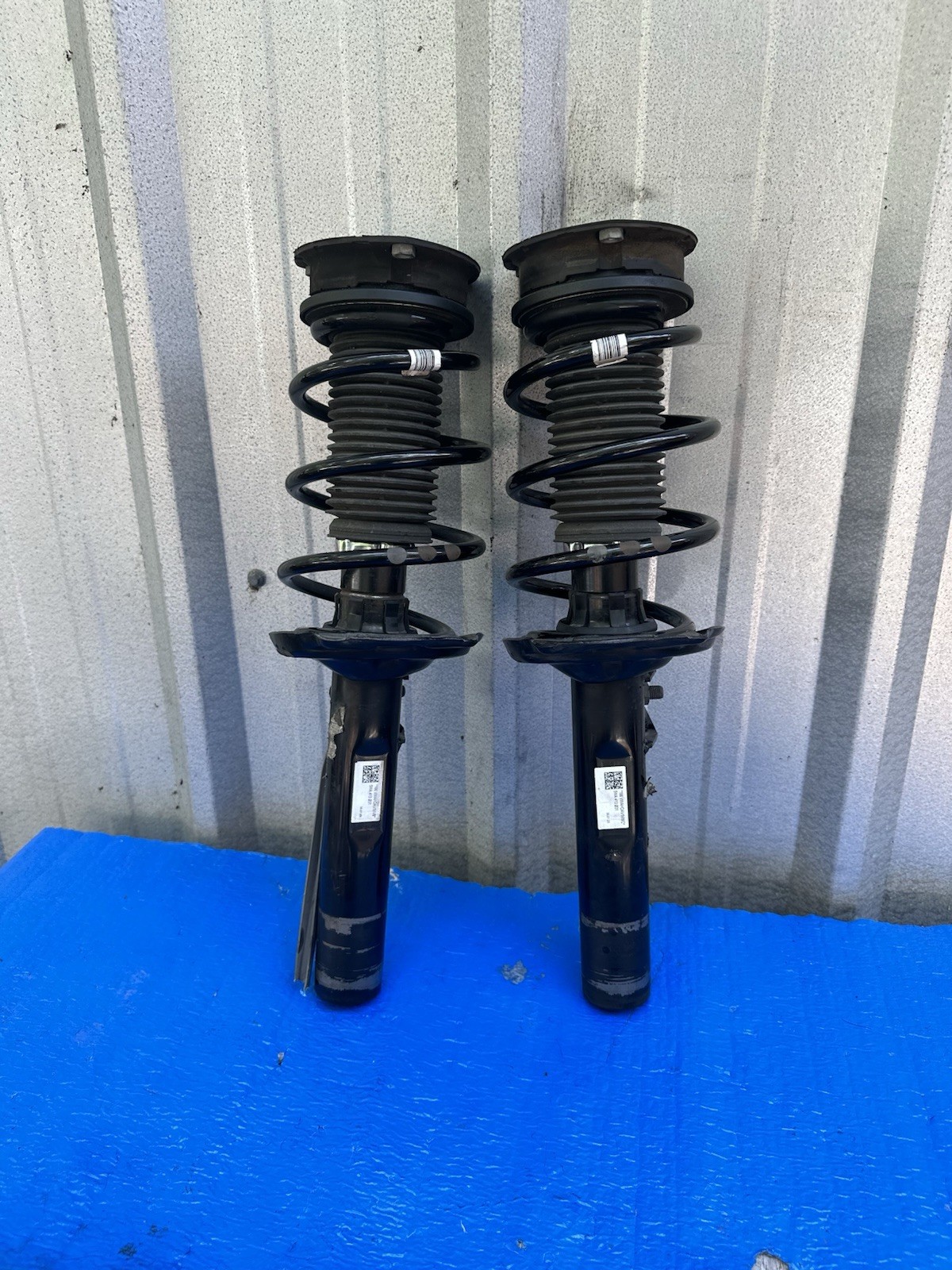✅63k 2022-2024 Audi A3 S3 FRONT LEFT &RIGHT SHOCK ABSORBER STRUT 5WA413031 OEM