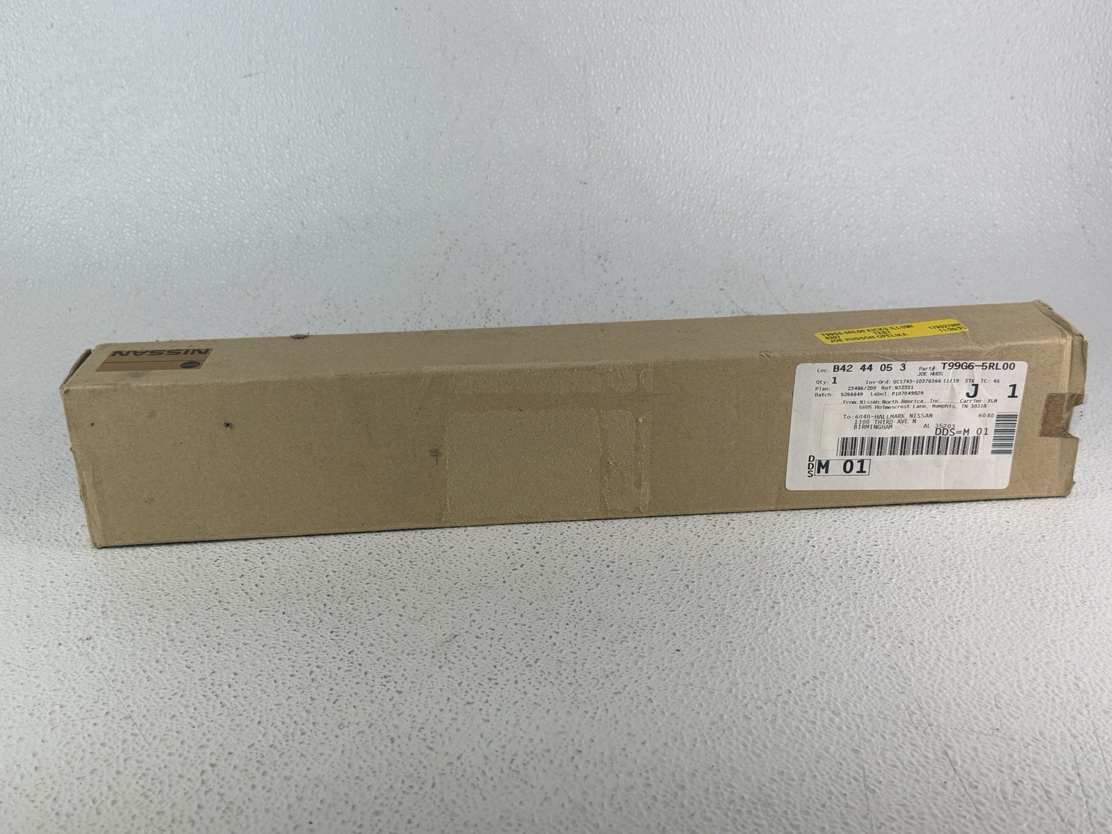 BRAND NEW 2018-2023 NISSAN KICKS ILLUMINATED KICK PLATES T99G6-5RL00 OEM
