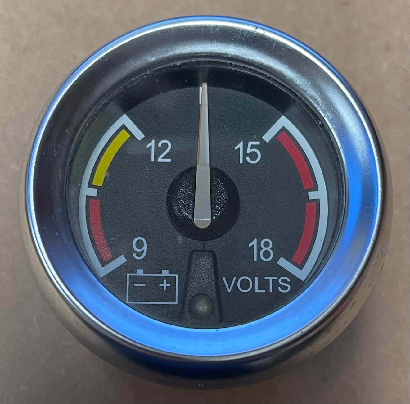 PETERBILT 387 Volts Voltage/Battery Gauge 17-05065-013E or Q43-6013-013E