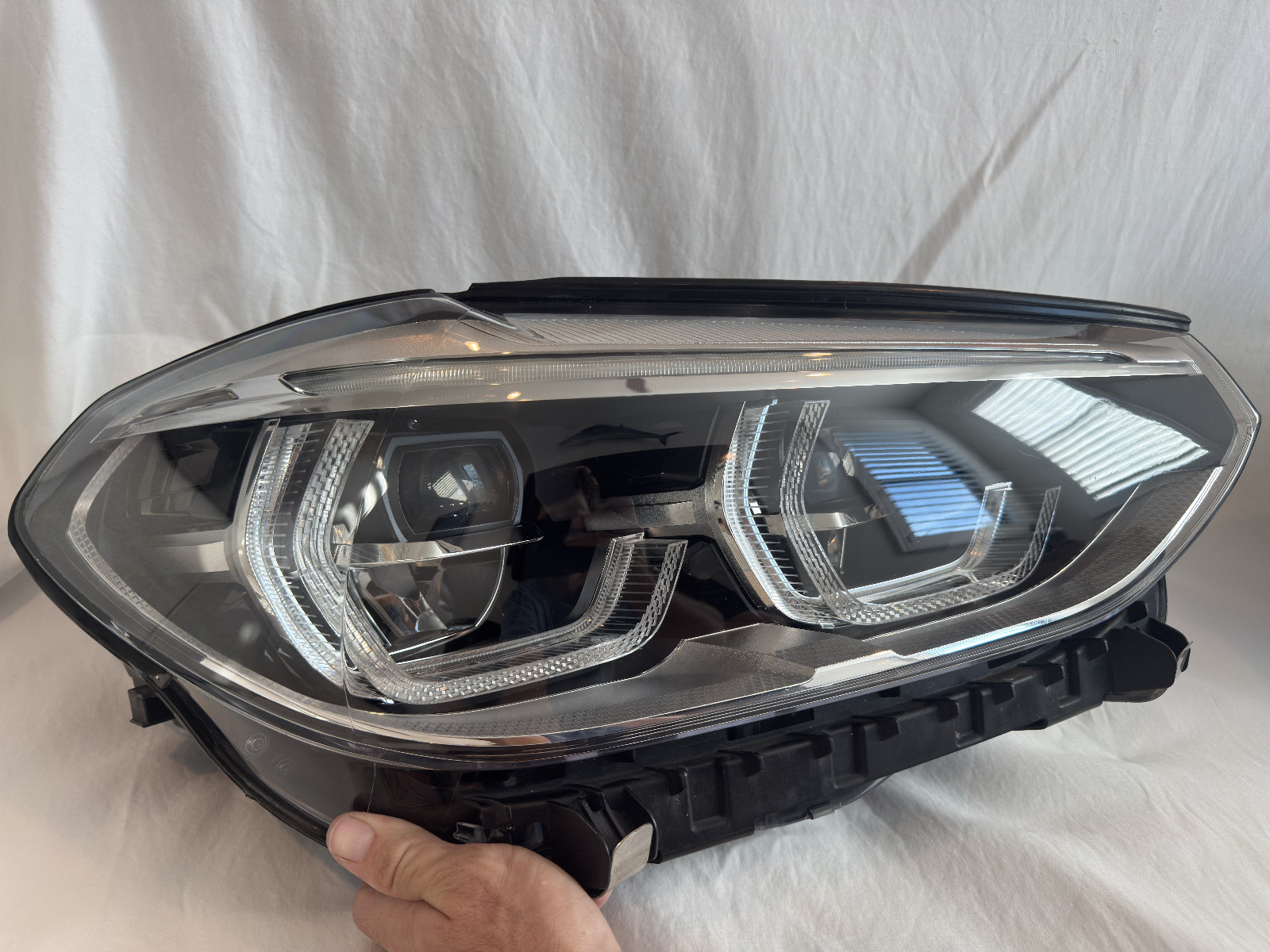 2018-2021 BMW X3 LED Passenger Side Adaptive Headlight Assembly OEM 8739658-03