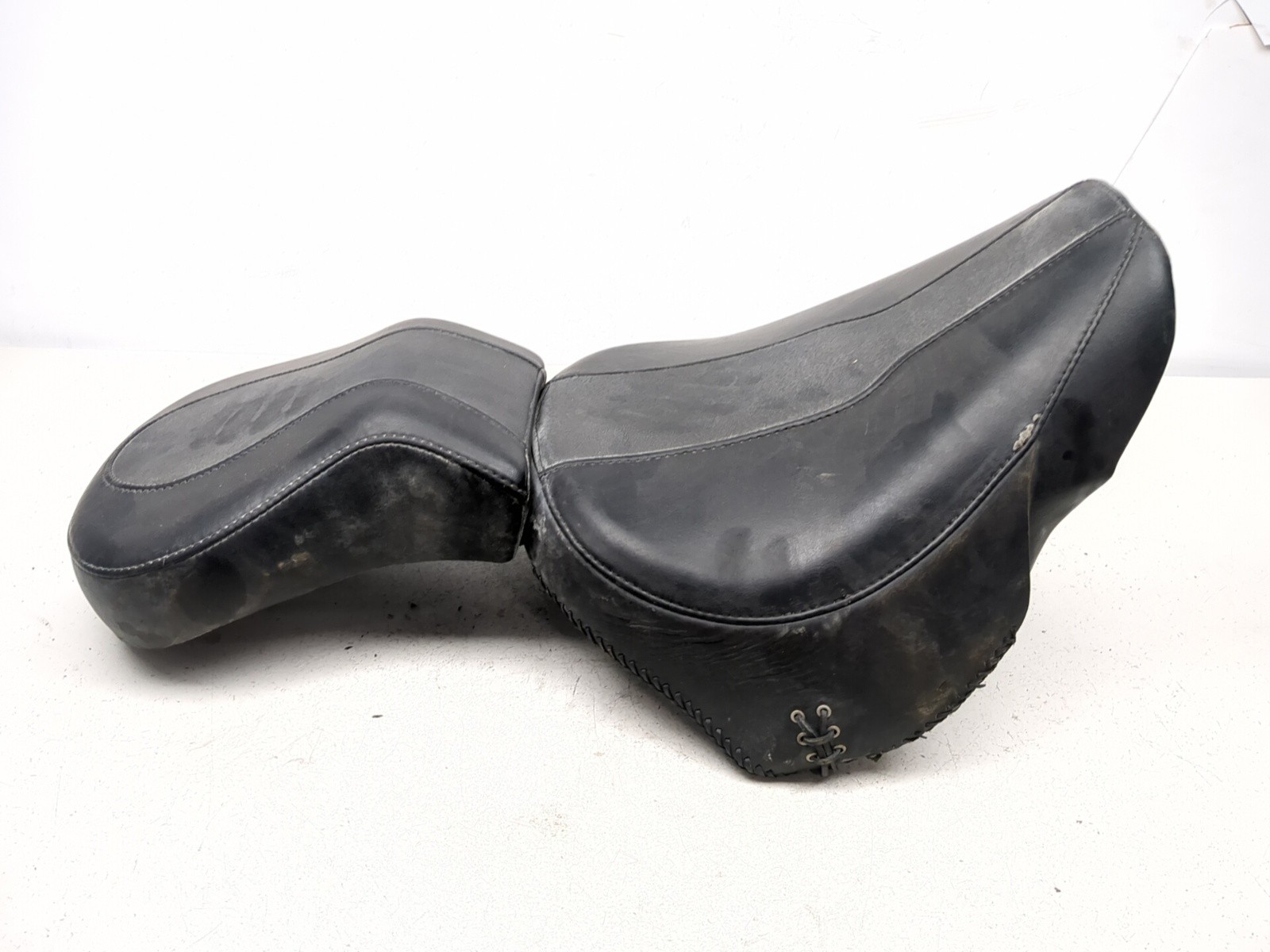 99-06 Harley-Davidson Fat Boy FLSTFI Driver Passenger Seat