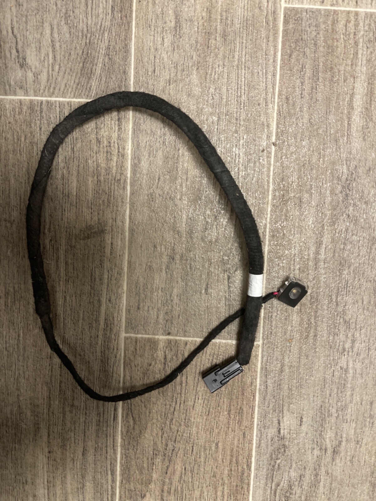 New Genuine OEM Mopar Led Lamp 55057286AD New Genuine OEM Mopar Led Lamp 55057286AD