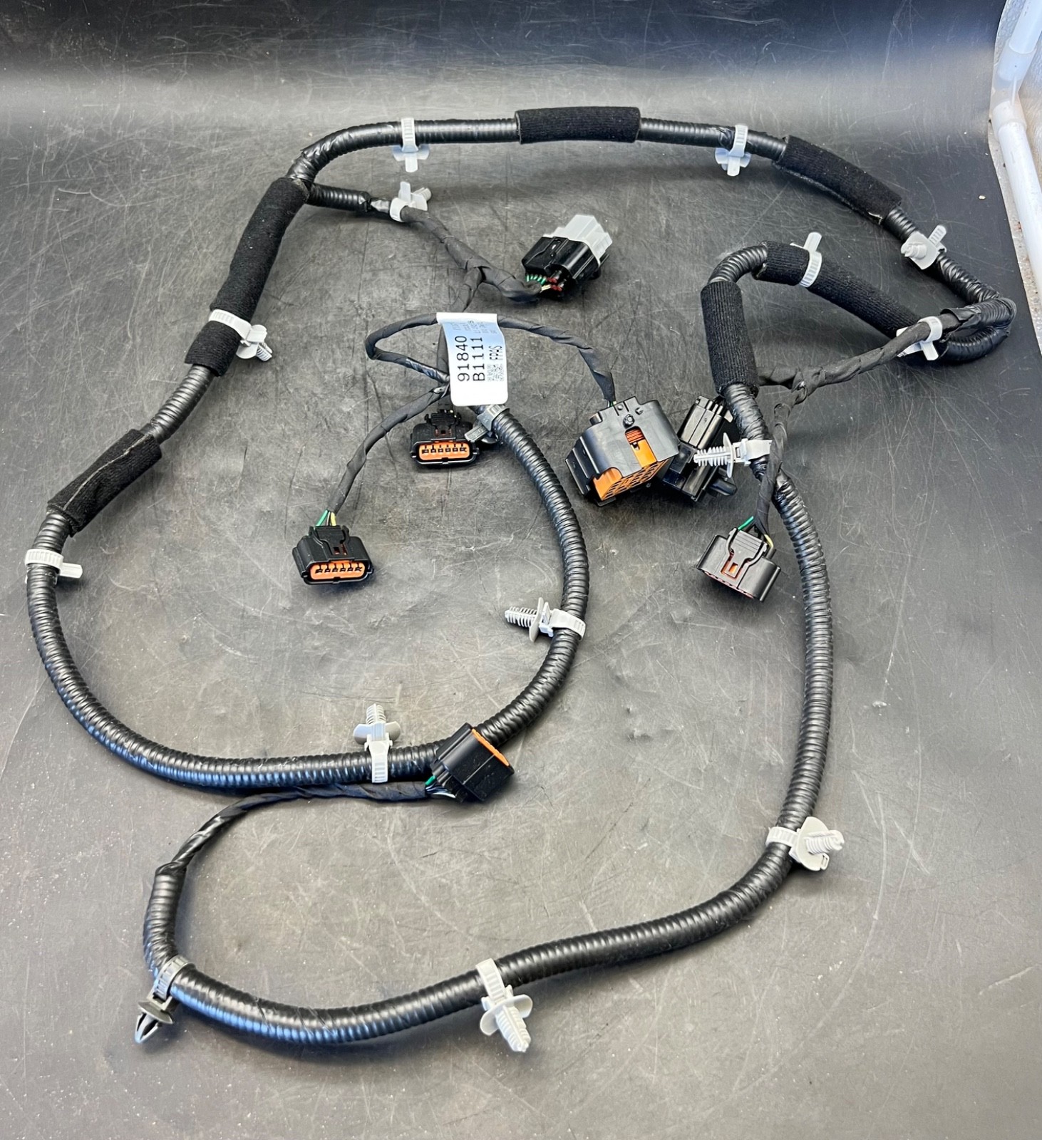 15-16 Hyundai Genesis OEM Front Bumper Grille Sensors Wire Harness 91840-B1111