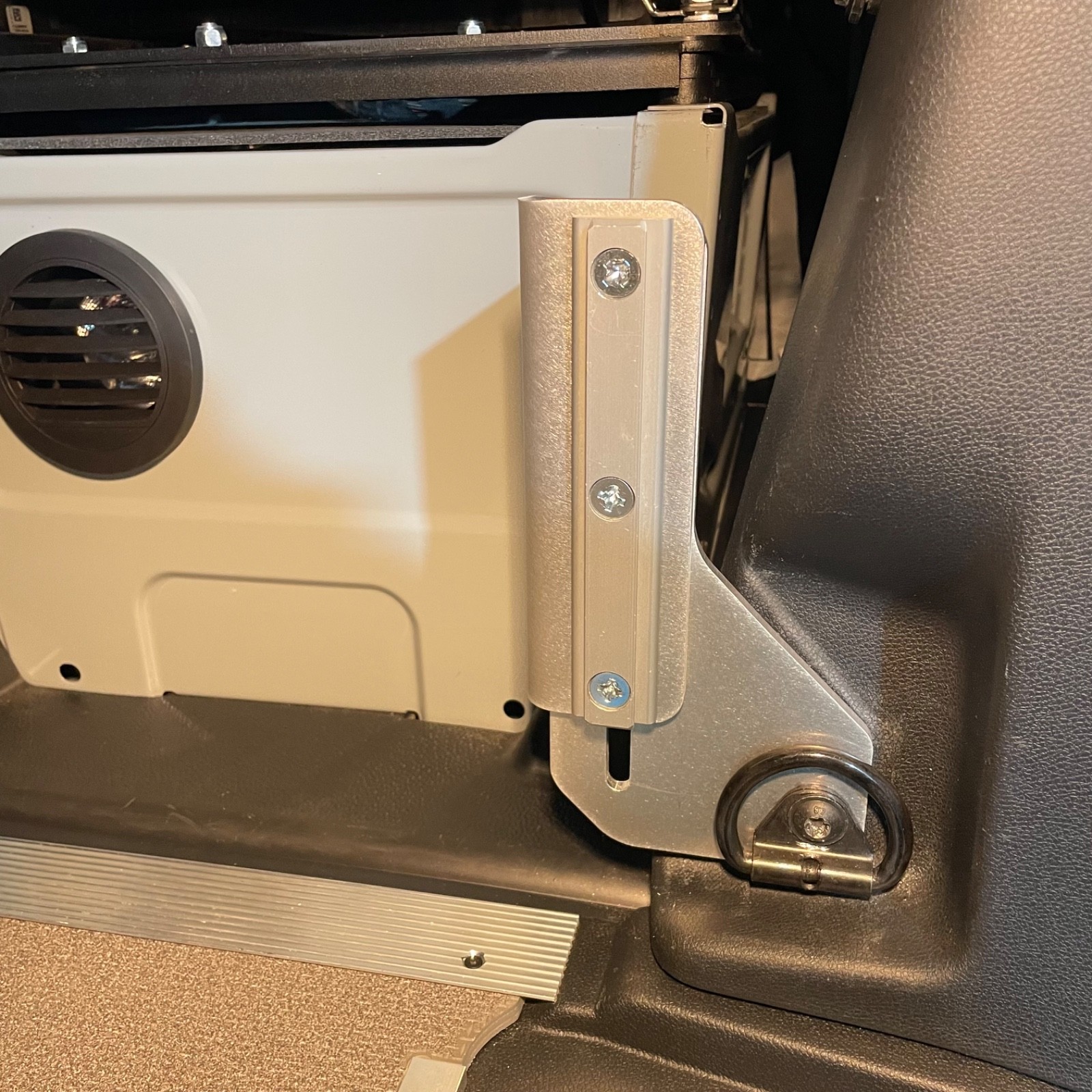 No-Drill B-Pillar Mount Lagun Sprinter Driver Passenger 2007-2026 VS30 NCV3 USA