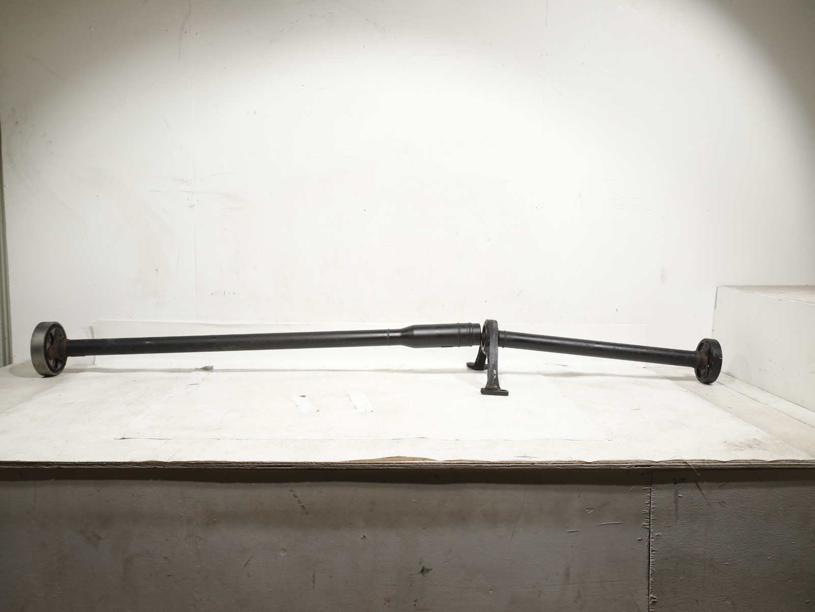 15-20 Audi S3 8V 2.0L AWD Rear Drive Shaft Prop Shaft Propeller OEM 5Q0521101E 15-20 Audi S3 8V 2.0L AWD Rear Drive Shaft Prop Shaft Propeller OEM 5Q0521101E